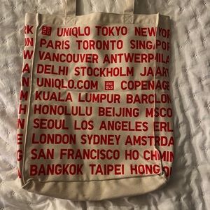 Tote bag
